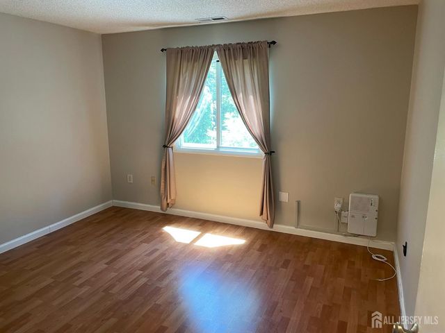 911 Ravens Crest Drive, Plainsboro, NJ 08536