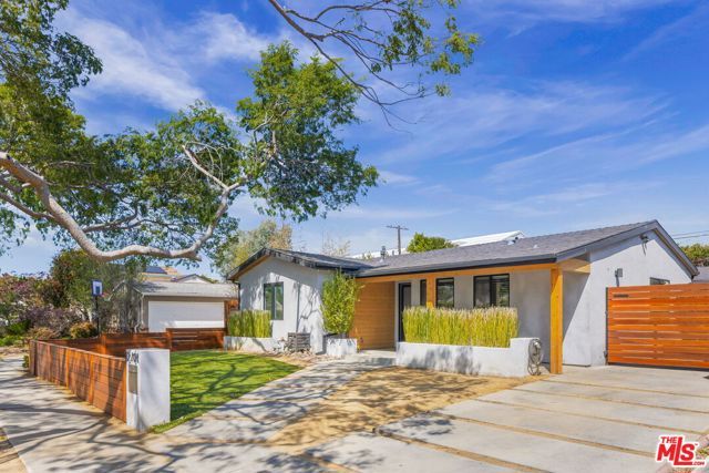 12701 Dewey Street, Los Angeles, CA 90066