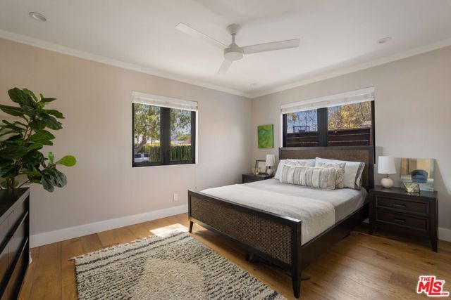 12701 Dewey Street, Los Angeles, CA 90066