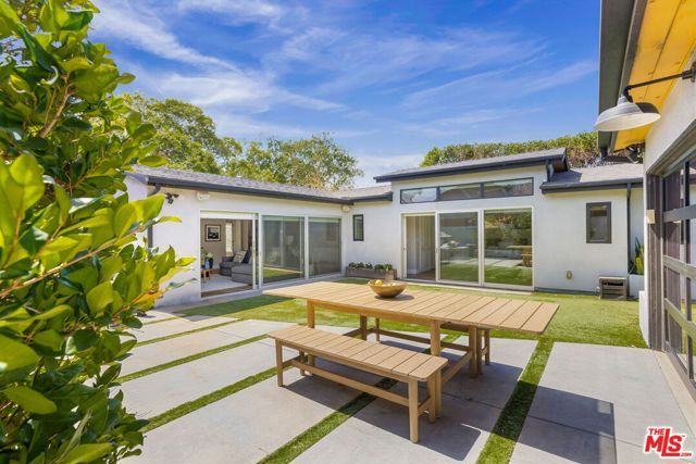12701 Dewey Street, Los Angeles, CA 90066