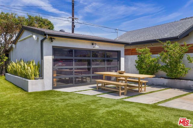 12701 Dewey Street, Los Angeles, CA 90066