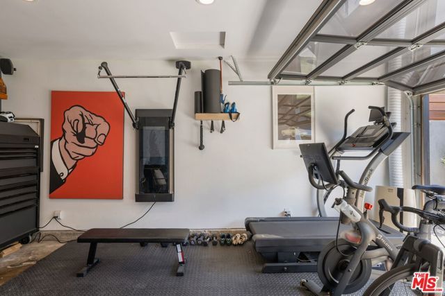 12701 Dewey Street, Los Angeles, CA 90066