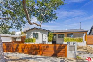 12701 Dewey Street, Los Angeles, CA 90066