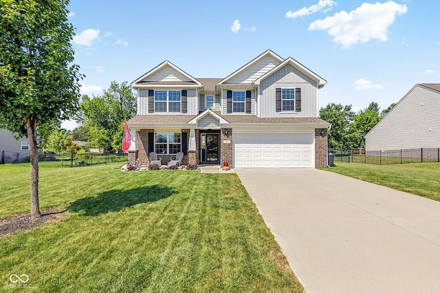 80 Blue Lace Drive, Whiteland, IN 46184