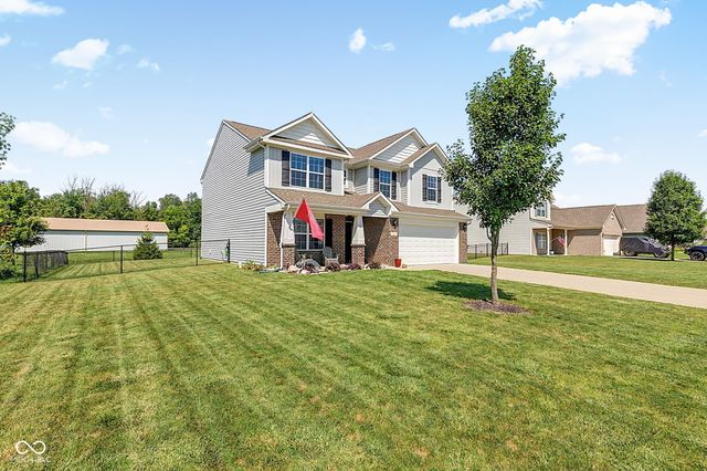 80 Blue Lace Drive, Whiteland, IN 46184