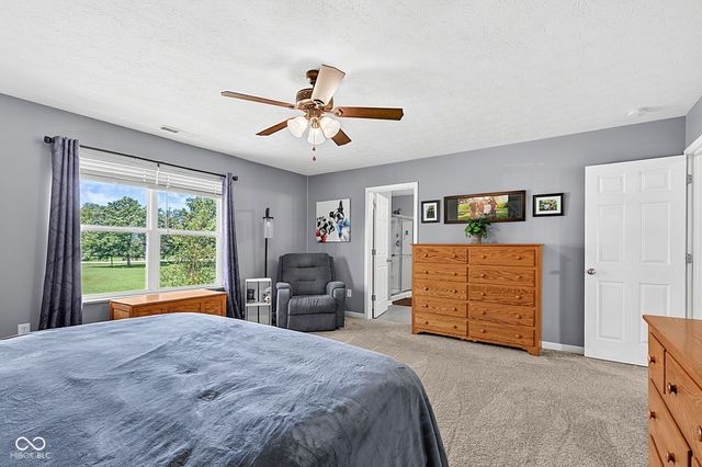 80 Blue Lace Drive, Whiteland, IN 46184
