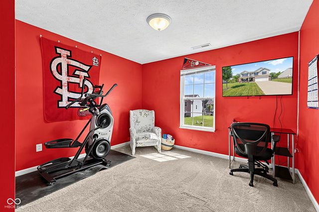80 Blue Lace Drive, Whiteland, IN 46184