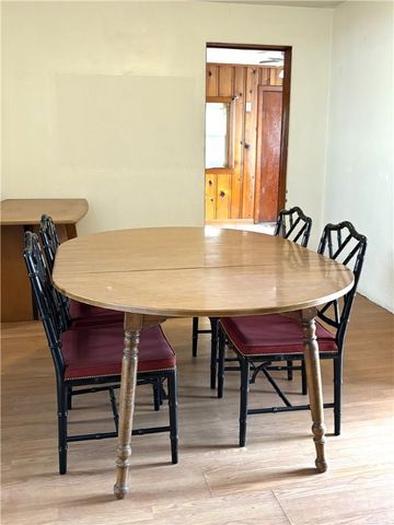 324 Main St, New Kensington, PA 15068