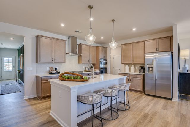 1119 Kings Town Way, Conway, SC 29526