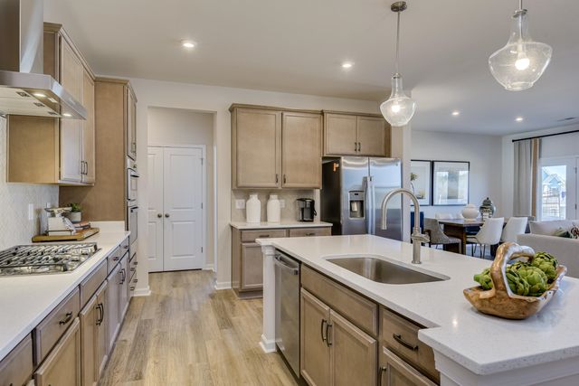 1119 Kings Town Way, Conway, SC 29526