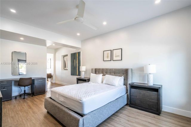 1191 71st St 4, Miami Beach, FL 33141