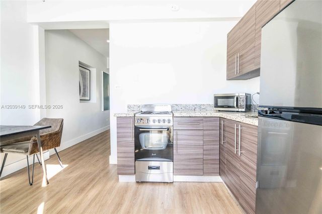 1191 71st St 4, Miami Beach, FL 33141