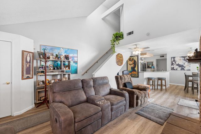 37940 E 42nd Street Apt 115, Palmdale, CA 93552