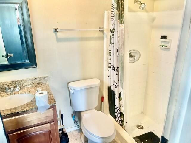 2400 NW 85th Avenue, Sunrise, FL 33322