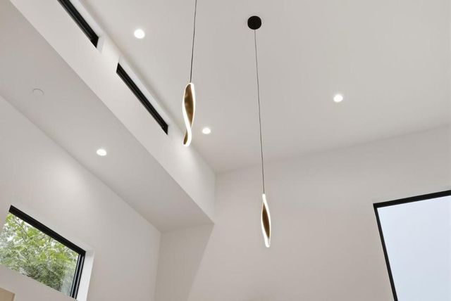 702 Ellsworth Place, Palo Alto, CA 94306