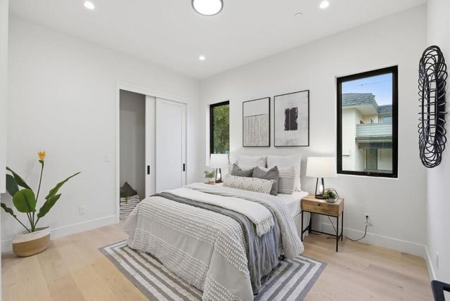 702 Ellsworth Place, Palo Alto, CA 94306