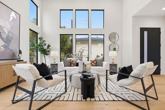 702 Ellsworth Place, Palo Alto, CA 94306