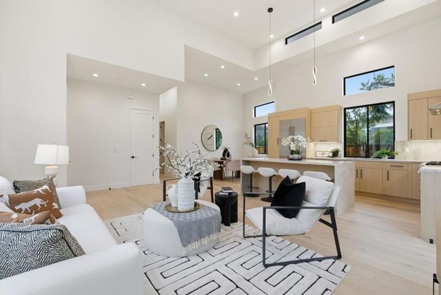 702 Ellsworth Place, Palo Alto, CA 94306