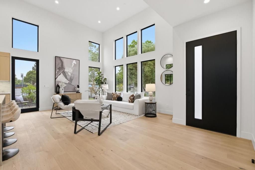 702 Ellsworth Place, Palo Alto, CA 94306