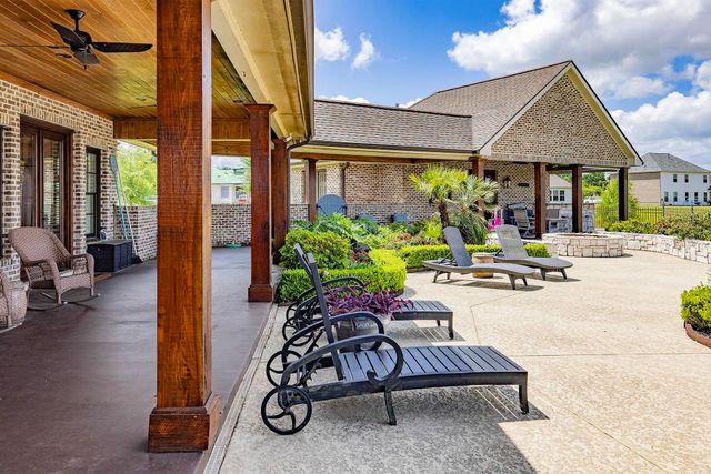 126 Sternfels Court, Thibodaux, LA 70301