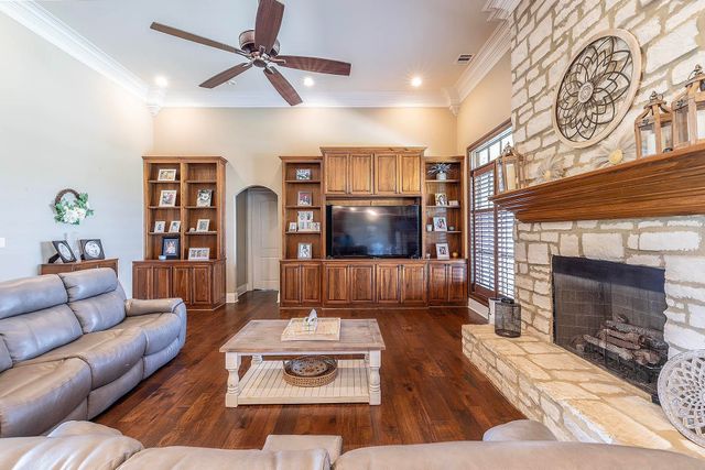 126 Sternfels Court, Thibodaux, LA 70301
