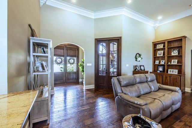 126 Sternfels Court, Thibodaux, LA 70301