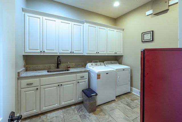 126 Sternfels Court, Thibodaux, LA 70301