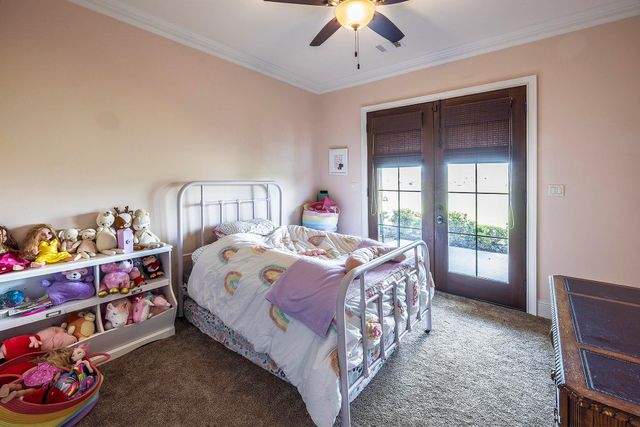 126 Sternfels Court, Thibodaux, LA 70301