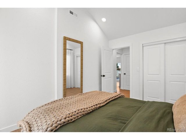 1135 S Harrison St, Denver, CO 80210