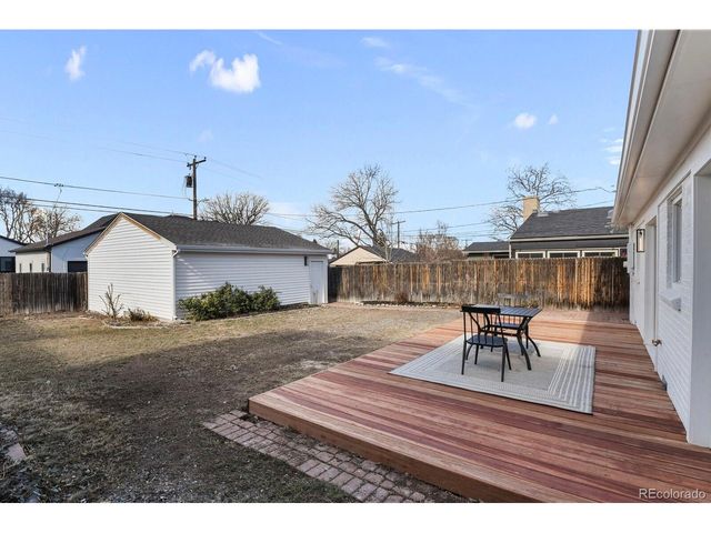 1135 S Harrison St, Denver, CO 80210