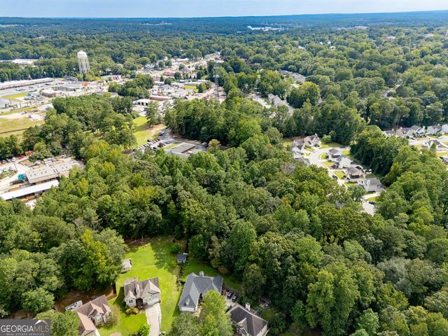 114 Greenpointe Way, Carrollton, GA 30117