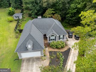 114 Greenpointe Way, Carrollton, GA 30117