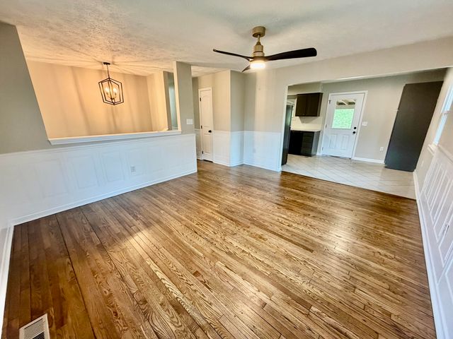 115 Liberty Drive, Mt Vernon, KY 40456