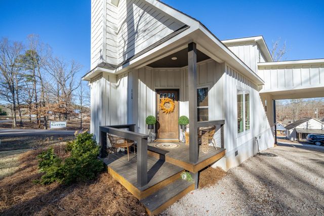 115 HOLIDAY HILLS LN, Counce, TN 38326