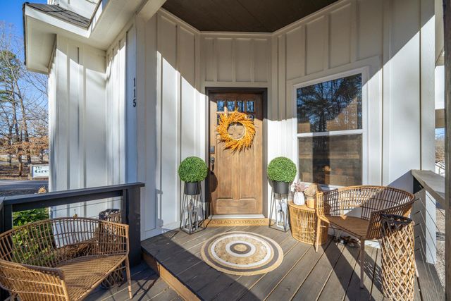 115 HOLIDAY HILLS LN, Counce, TN 38326