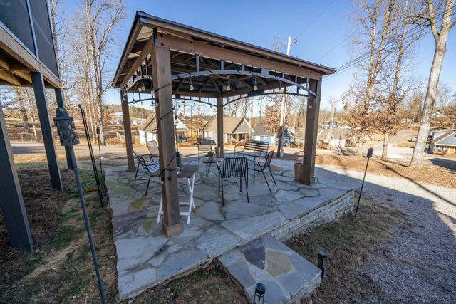 115 HOLIDAY HILLS LN, Counce, TN 38326