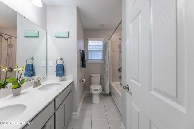 13714 HARLOWTON Avenue, Jacksonville, FL 32256