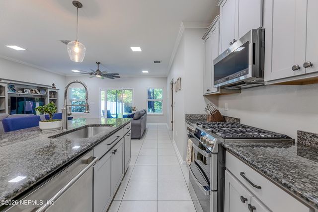 13714 HARLOWTON Avenue, Jacksonville, FL 32256