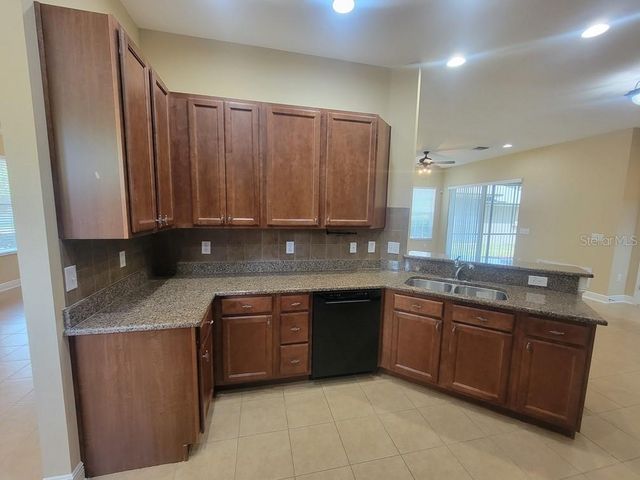 10418 FENCELINE ROAD, New Port Richey, FL 34655