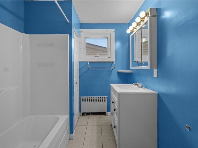 334 Fountain St, Fall River, MA 02721