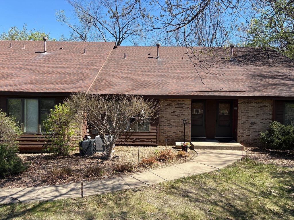 3902 Rahn Road, Eagan, MN 55122 — exterior