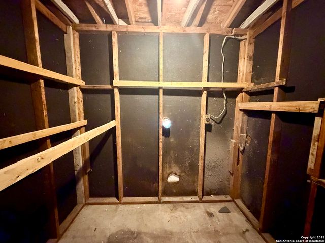 6231 Haven Valley, San Antonio, TX 78242