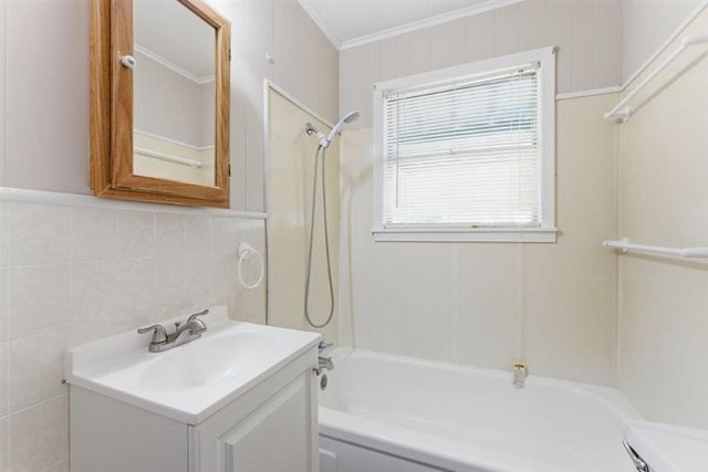 3902 Harvard Street, Lake Charles, LA 70607