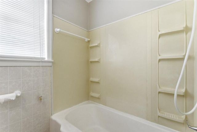 3902 Harvard Street, Lake Charles, LA 70607