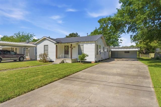 3902 Harvard Street, Lake Charles, LA 70607