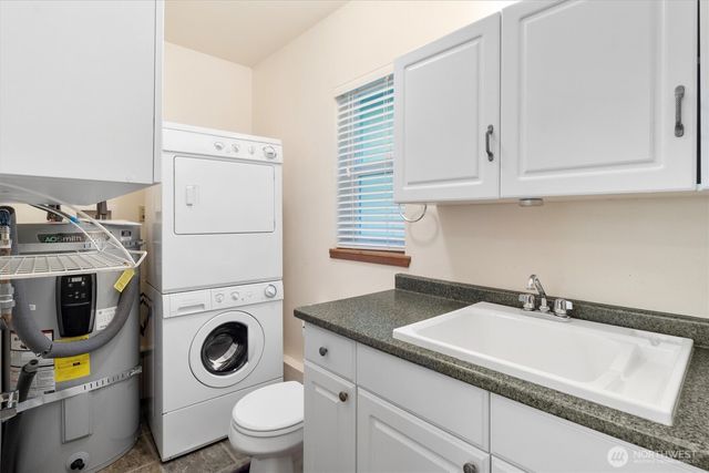 7036 Rainier Way, Glacier, WA 98244