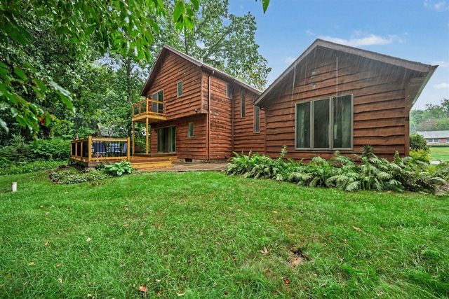 2161 Wild Cherry Lane, Kalamazoo, MI 49009