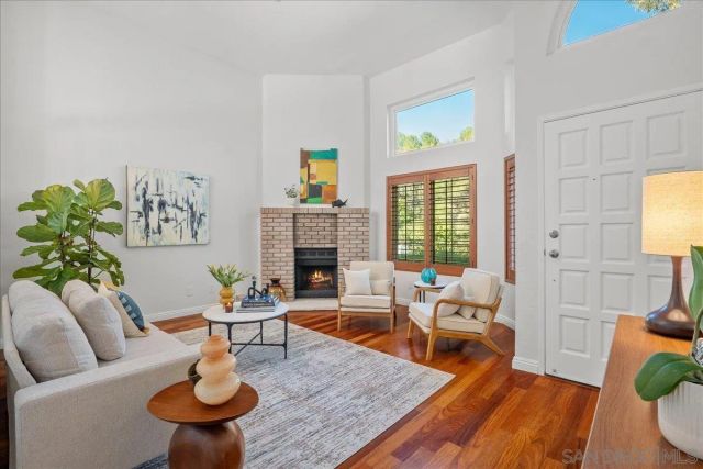 9451 Lake Murray Blvd E, San Diego, CA 92119