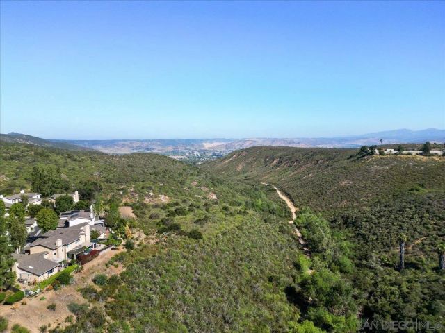 9451 Lake Murray Blvd E, San Diego, CA 92119