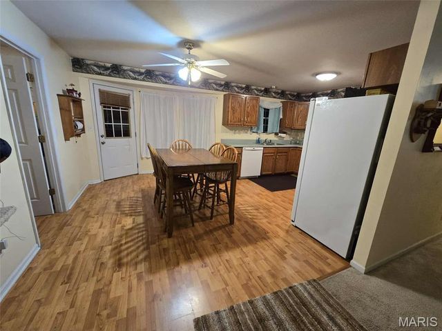 1362 Oakwood Drive, St Clair, MO 63077